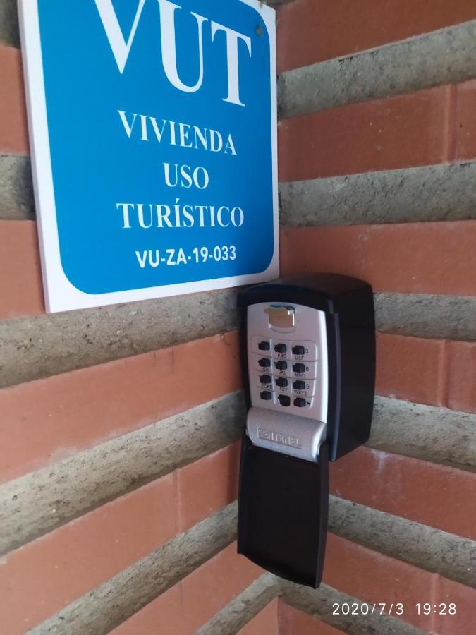 Tu Casa En Mequinenza Con Wifi Apartamento Exterior foto